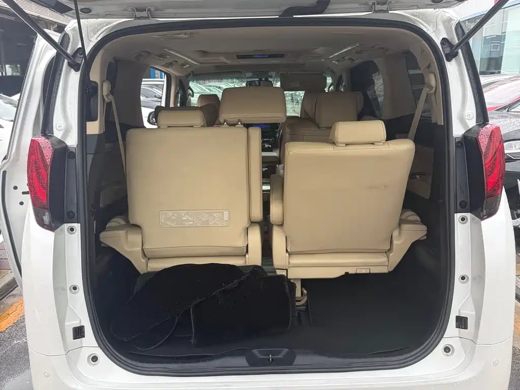 Toyota Alphard 2015 3.5L Luxury Edition