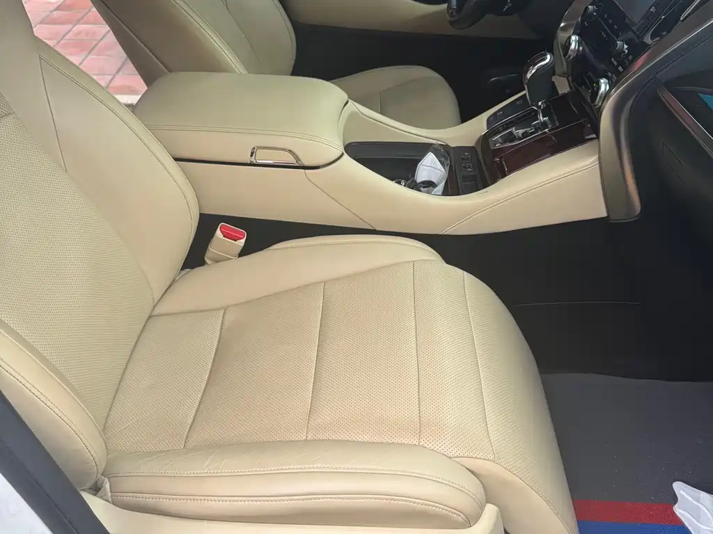 Toyota Alphard 2015 3.5L Luxury Edition
