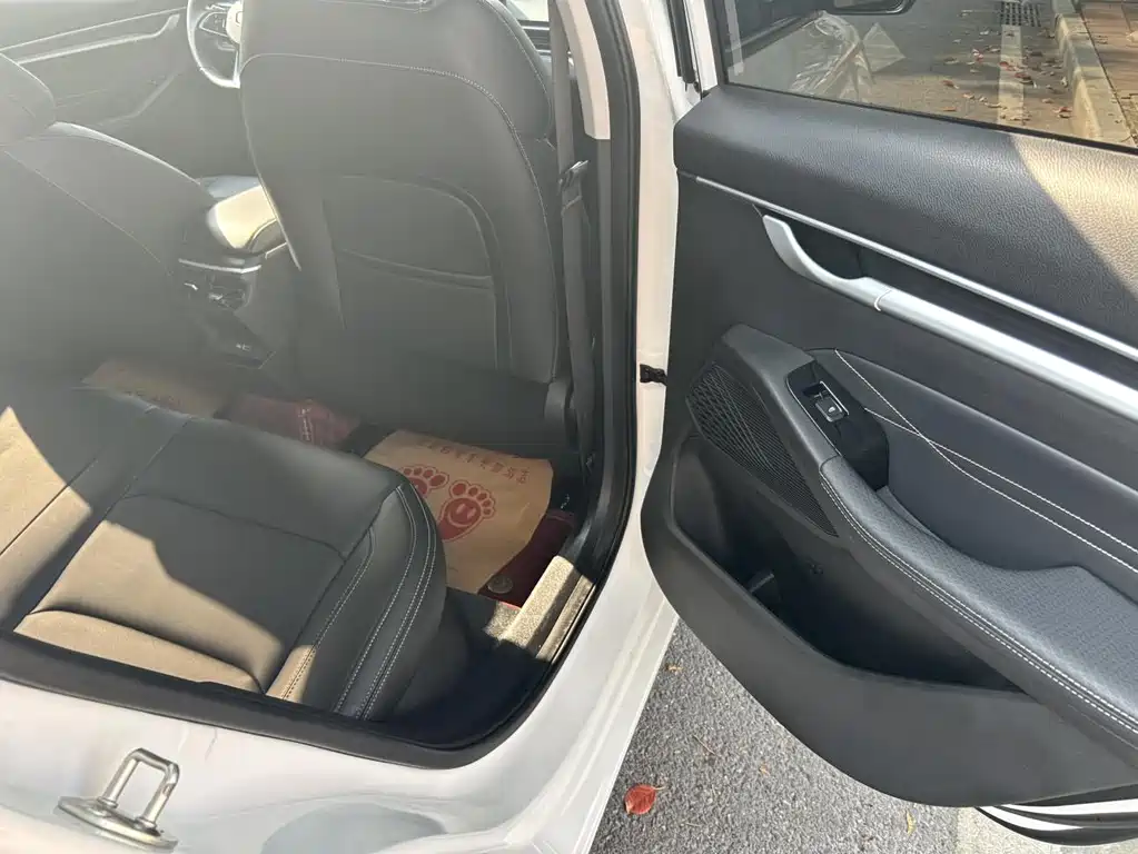 Geely Emgrand 2025 4th Generation 1.5L CVT Xingyao Edition