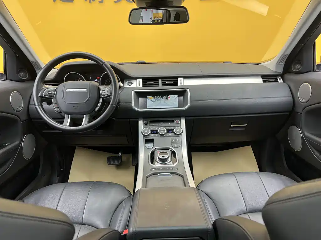 Range Rover Evoque 2018 240PS SE Dynamic Edition