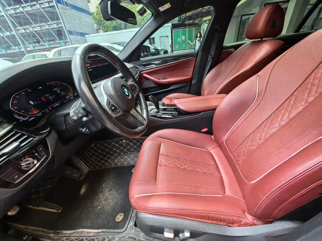 BMW 5 Series 2021 525Li M Sport Package