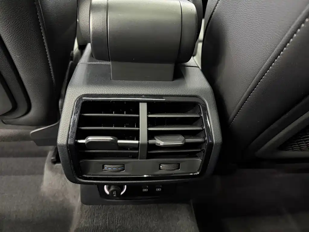 Audi Q3 2022 35 TFSI Fashion Elegant