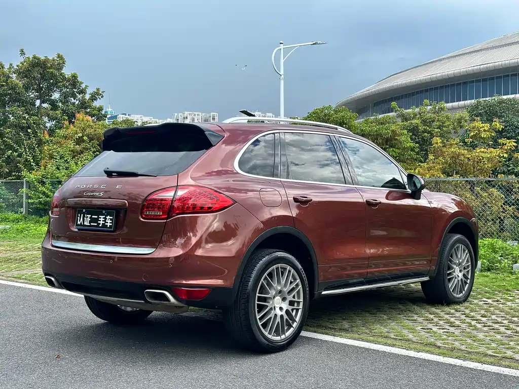 Porsche Cayenne S