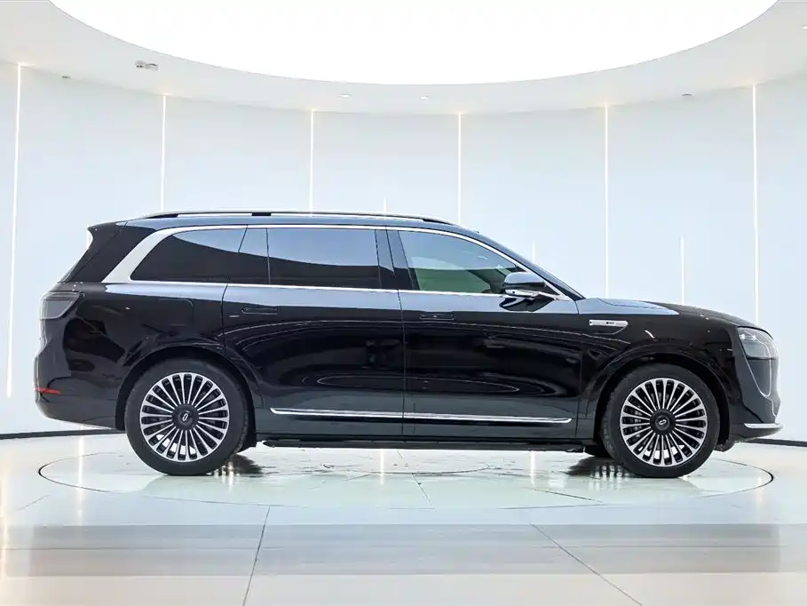 AITO M9 2024 EREV Ultra Edition 42kWh 6-Seater
