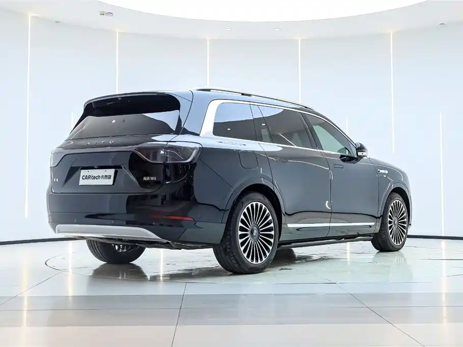AITO M9 2024 EREV Ultra Edition 42kWh 6-Seater