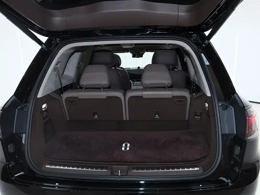 AITO M9 2024 EREV Ultra Edition 42kWh 6-Seater