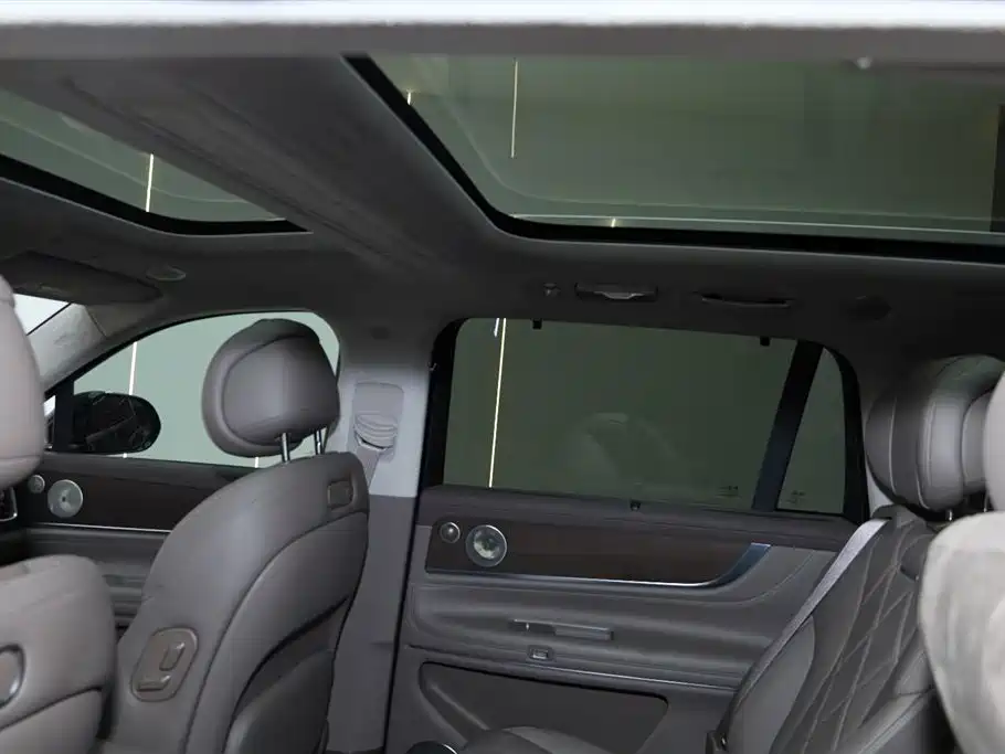 AITO M9 2024 EREV Ultra Edition 42kWh 6-Seater