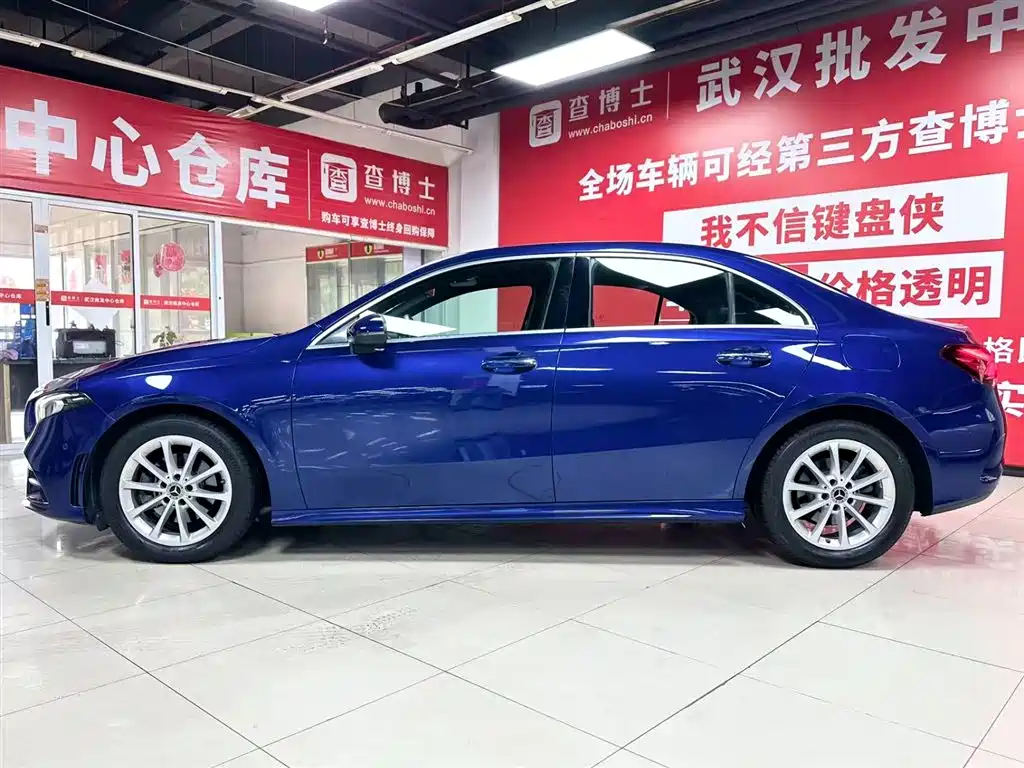 Mercedes-Benz A-Class 2021 A 200 L Sport Sedan Fashion Edition