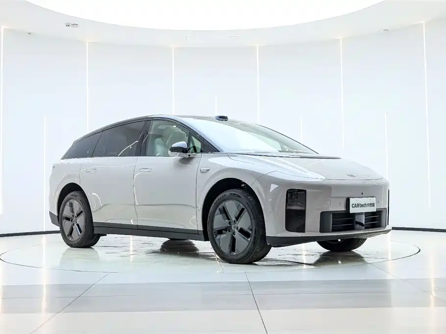 Li Auto i6 2025 RWD Standard Edition