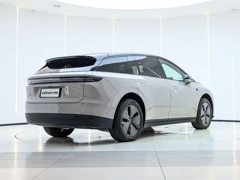 Li Auto i6 2025 RWD Standard Edition