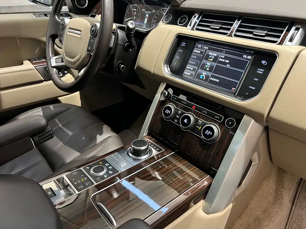 Land Rover Range Rover 2014 3.0 SC V6 Vogue