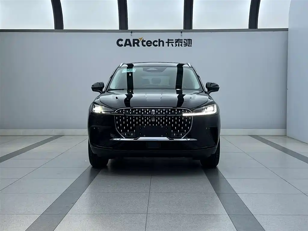 Lincoln Corsair 2024 2.0T FWD Prestige Edition