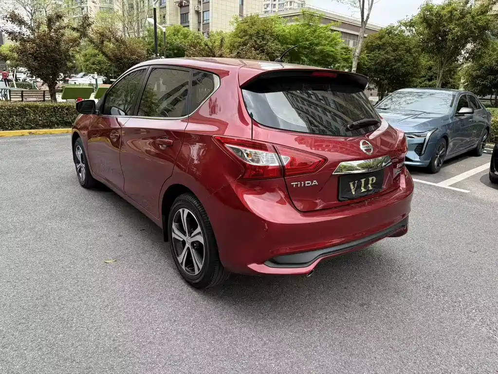Nissan Tiida 2019 1.6L CVT Cool Motion Edition
