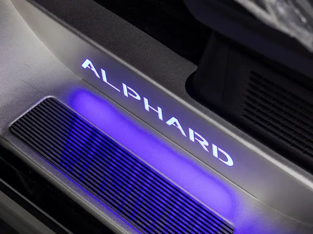 Alphard 2026 2.5L Automatic