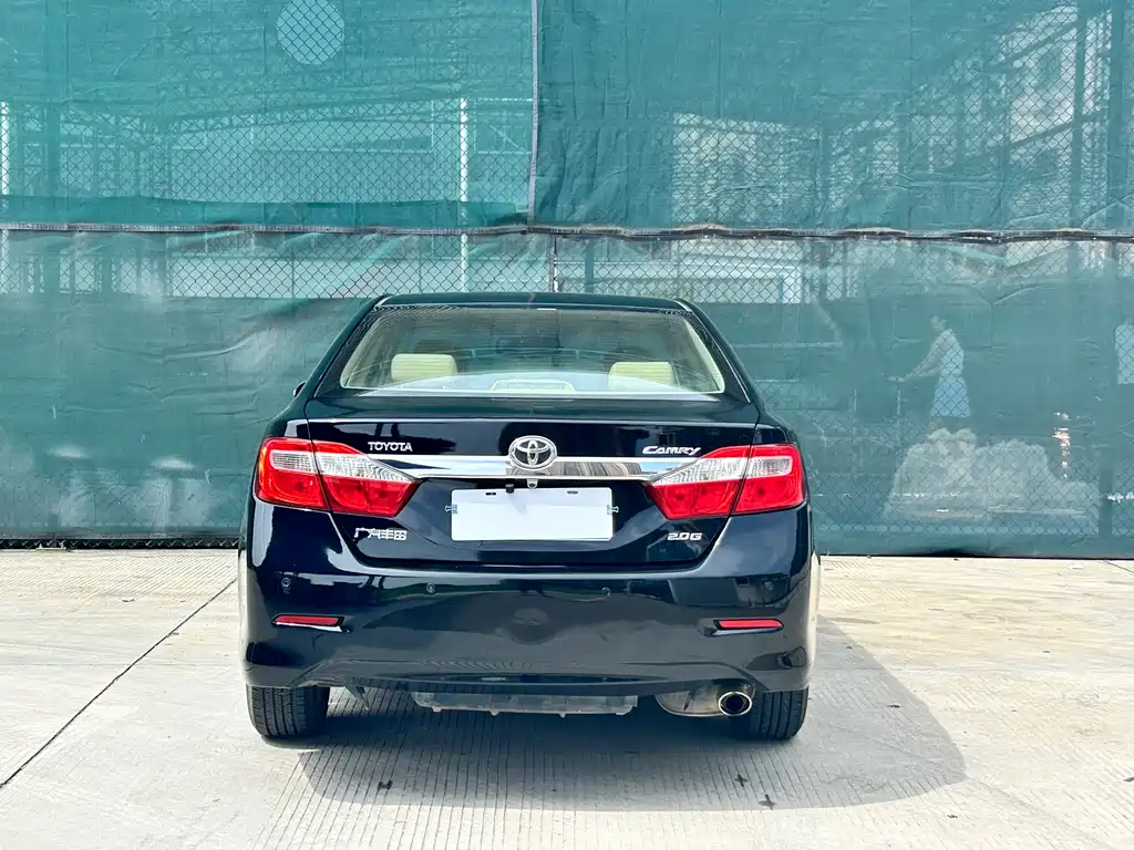 Camry 2012 2.0G Luxury Edition