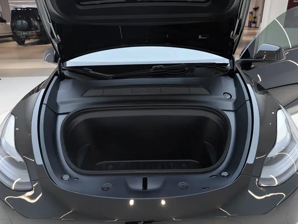 Tesla Model Y 2022 RWD