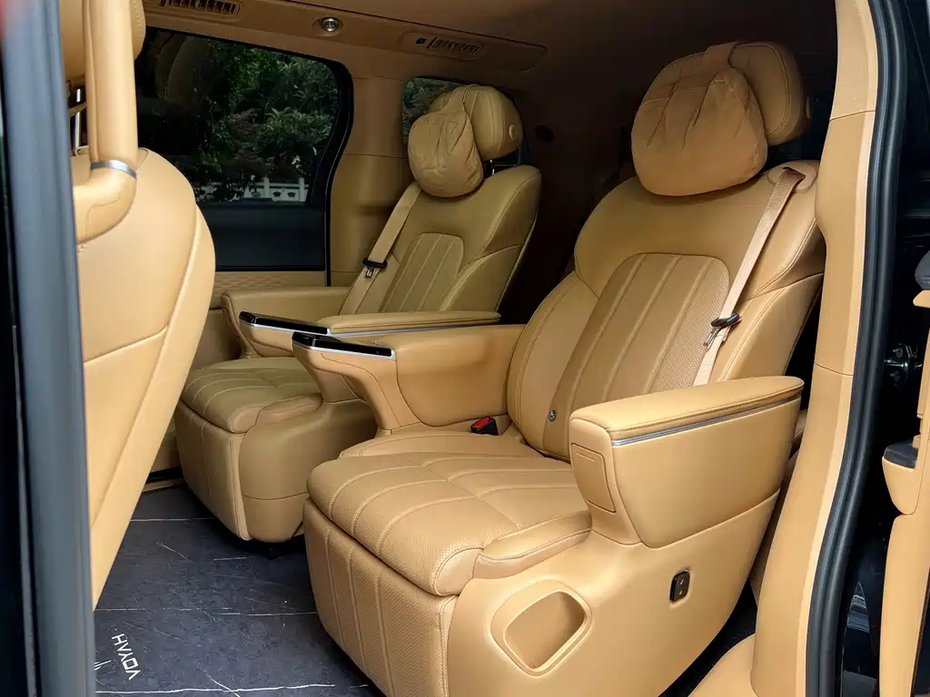 Voyah Dreamer 2025 PHEV AWD Flagship Kunpeng Edition