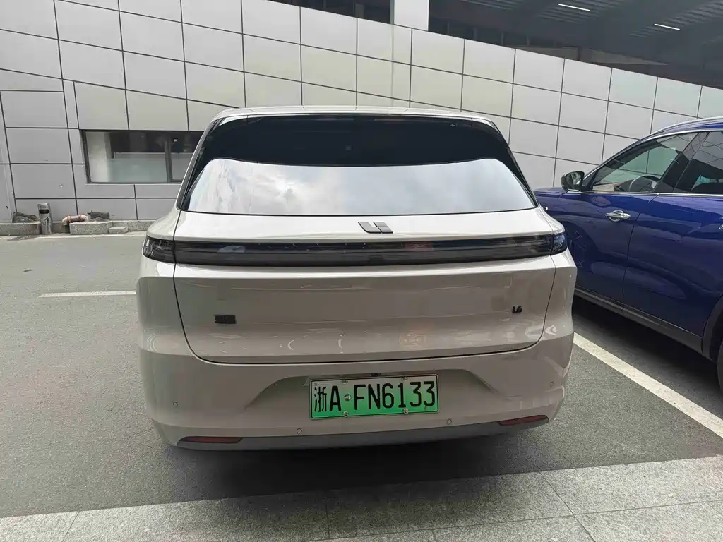 Li Auto L6 2024 Pro