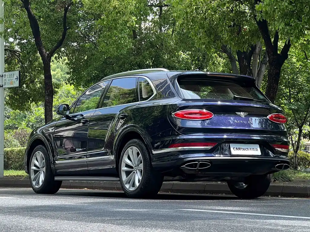 Bentley Bentayga 2024 4.0T V8
