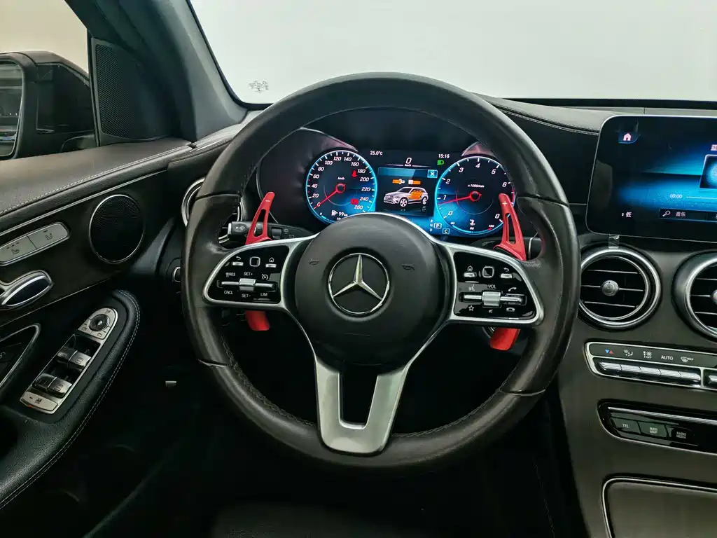 Mercedes-Benz GLC 260 L 4MATIC