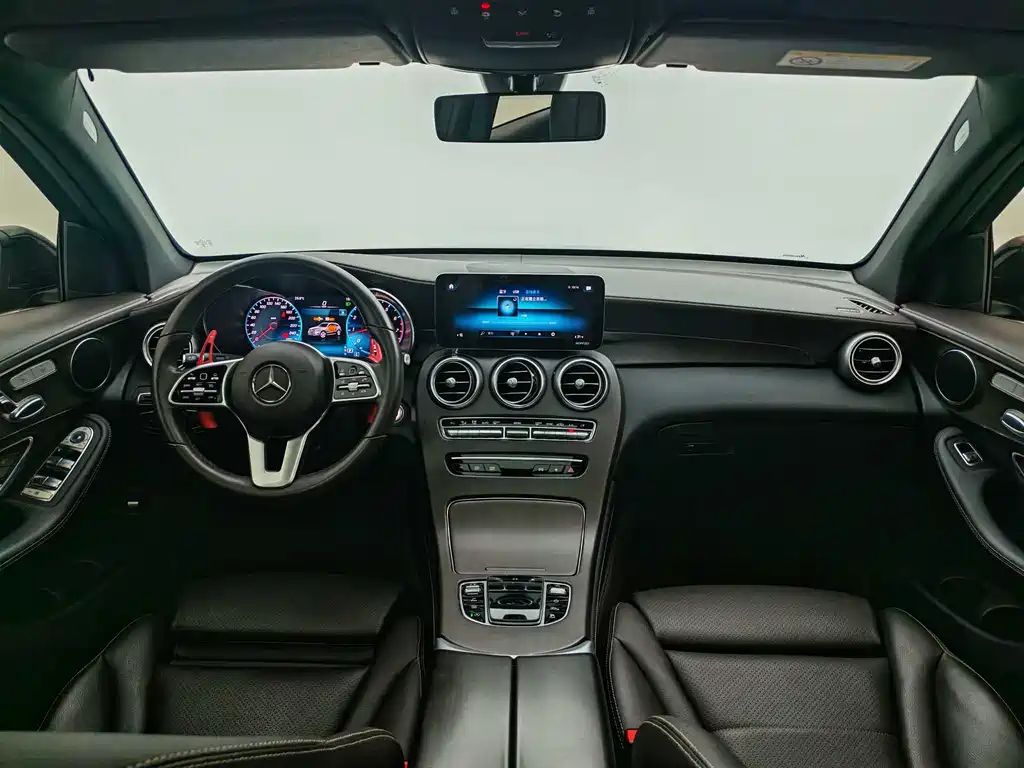Mercedes-Benz GLC 260 L 4MATIC