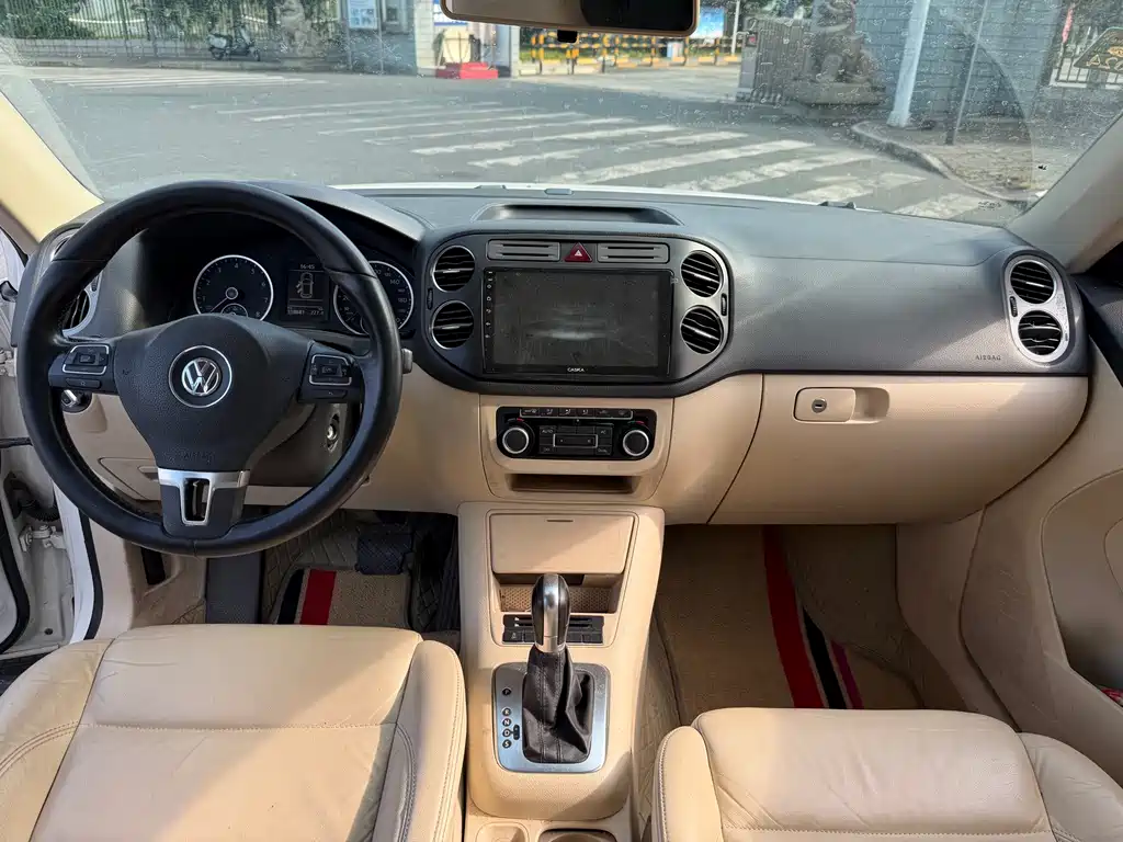 Volkswagen Tiguan 2012 1.8TSI Automatic FWD Style Edition