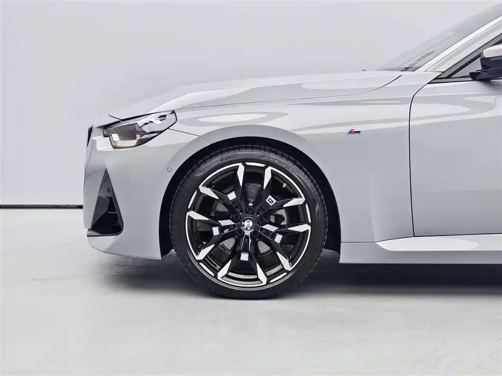 BMW 2 Series 2025 225i M Sport Night Edition