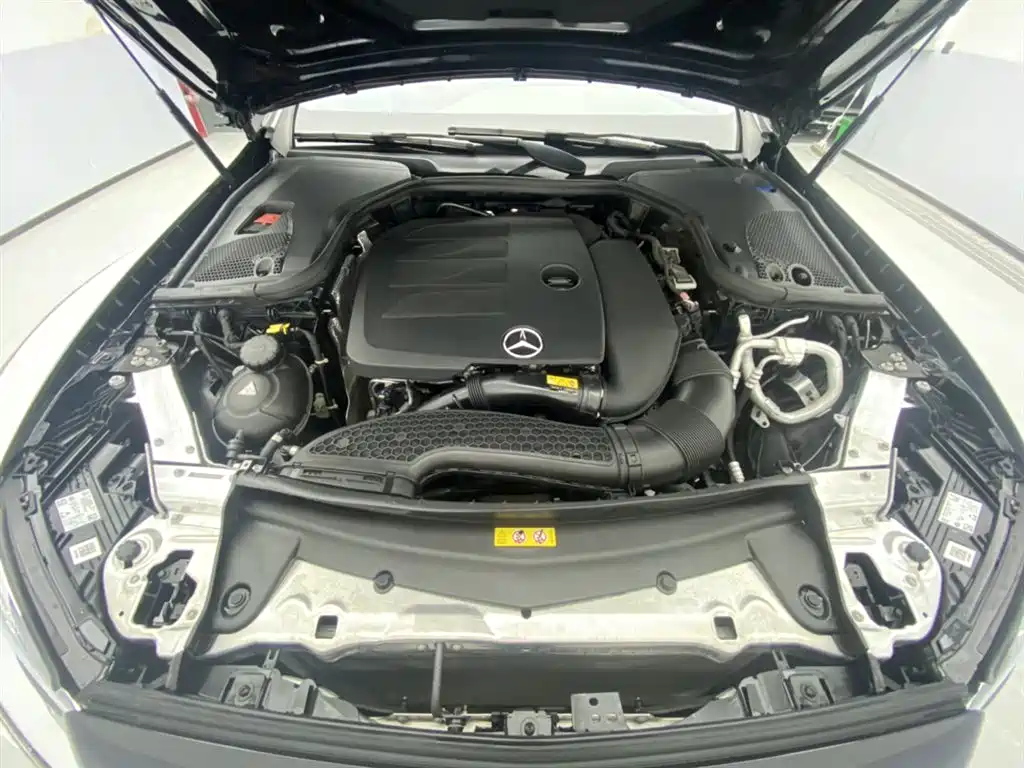 Mercedes-Benz E-Class 2023 Facelift E 260 L