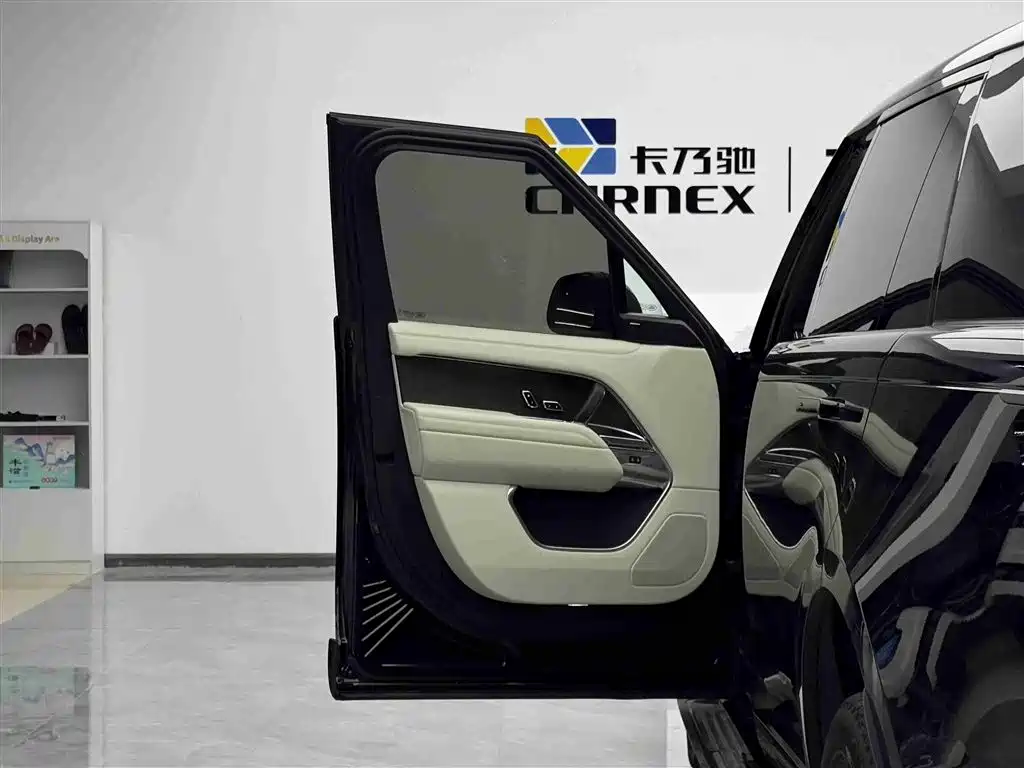 Range Rover 2025 3.0L 400PS Long Wheelbase