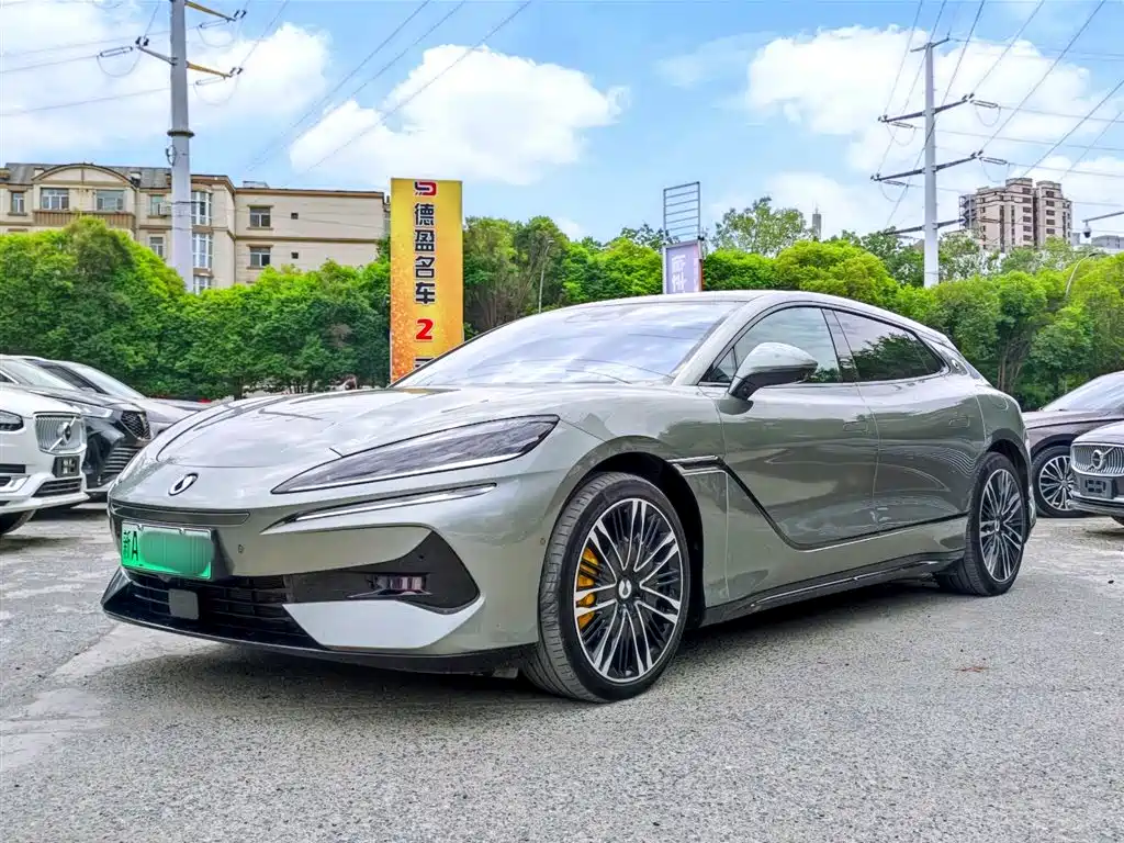 Denza Z9GT 2024 1100 AWD Ultra
