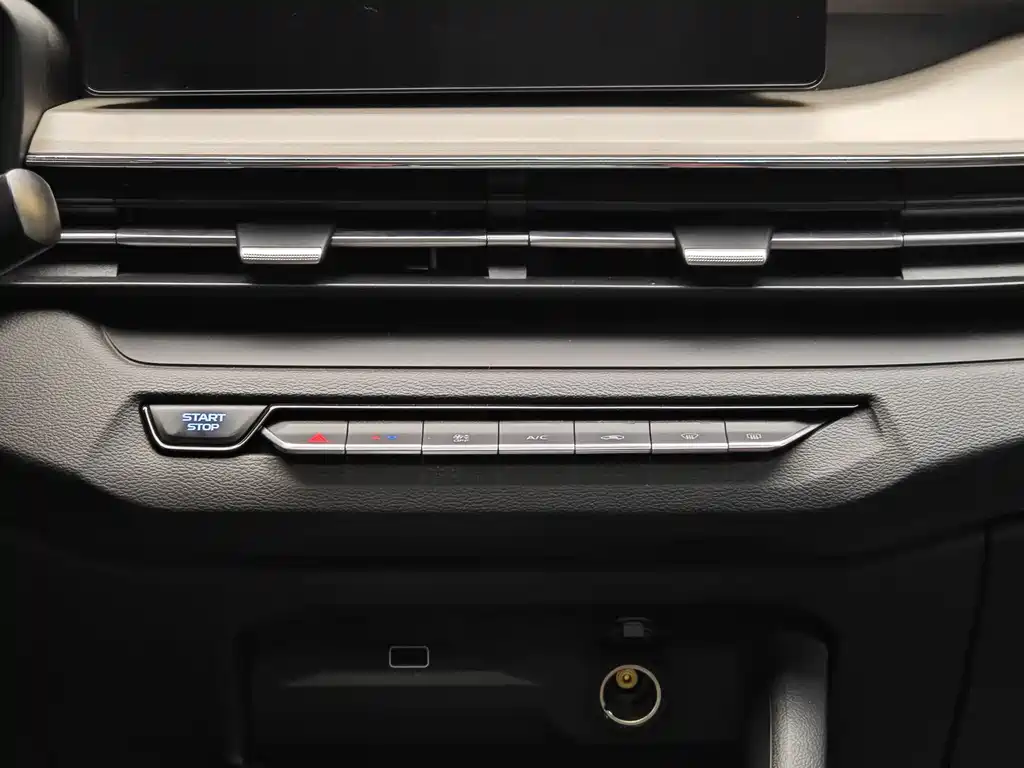 Geely Vision X3 2021 PRO 1.5L CVT Prestige