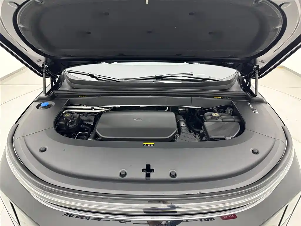 Li Auto L6 2025 Max Intelligent Edition
