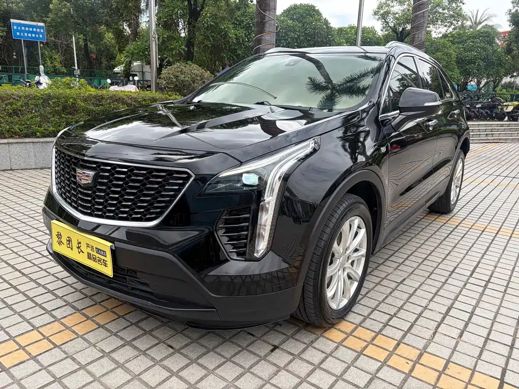 Cadillac XT4 2021 28T FWD Luxury
