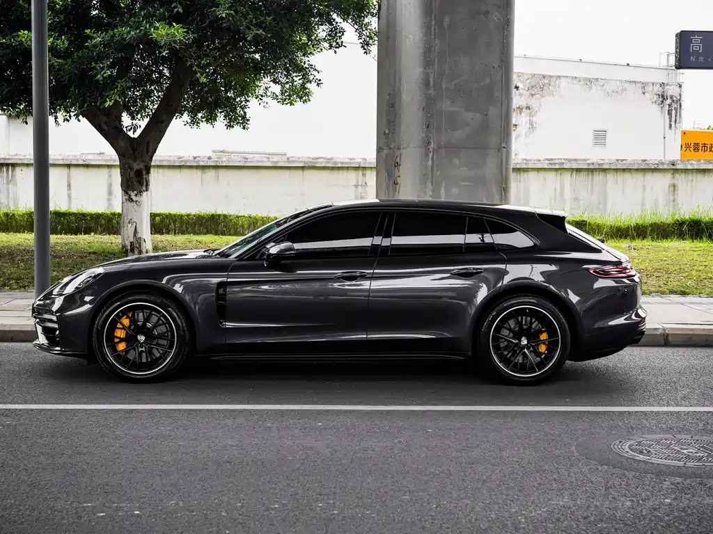 Porsche Panamera 4 Sport Turismo 3.0T