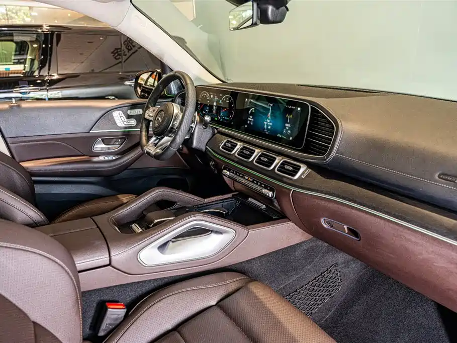 Mercedes-Benz GLE 450 4MATIC Luxury 2021