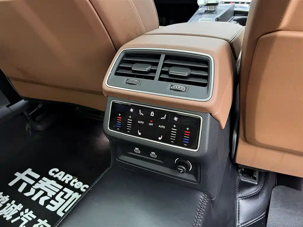 Audi A7L 2024 45 TFSI quattro Luxury