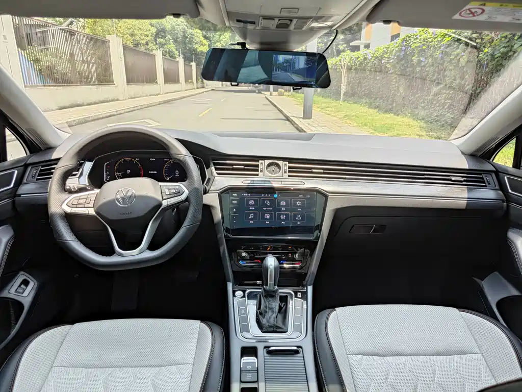 Magotan 2026 30 Million Edition 380TSI DSG Luxury