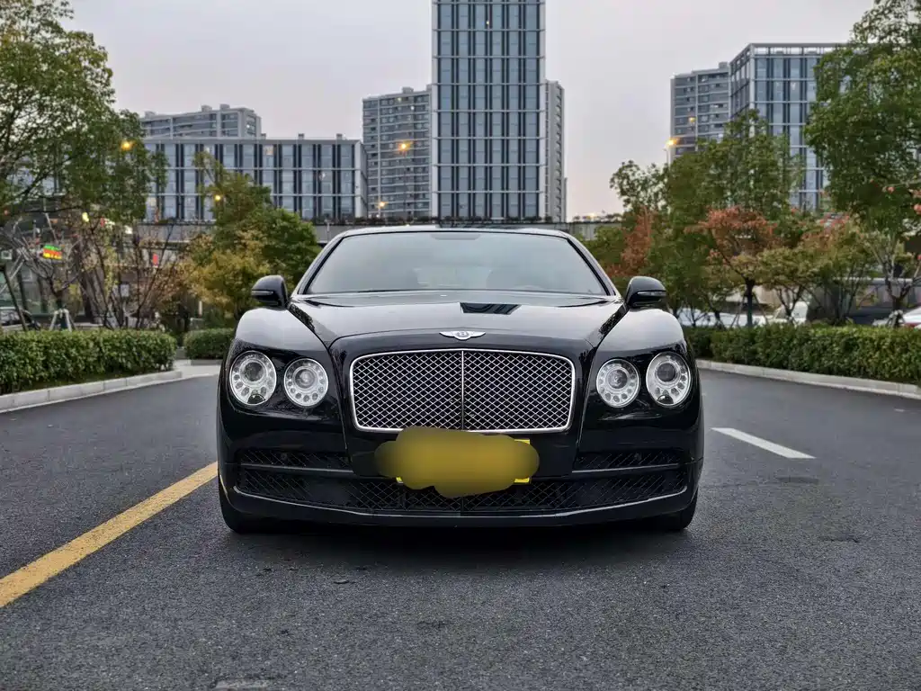 Bentley Flying Spur 2015 4.0T V8 Standard Edition