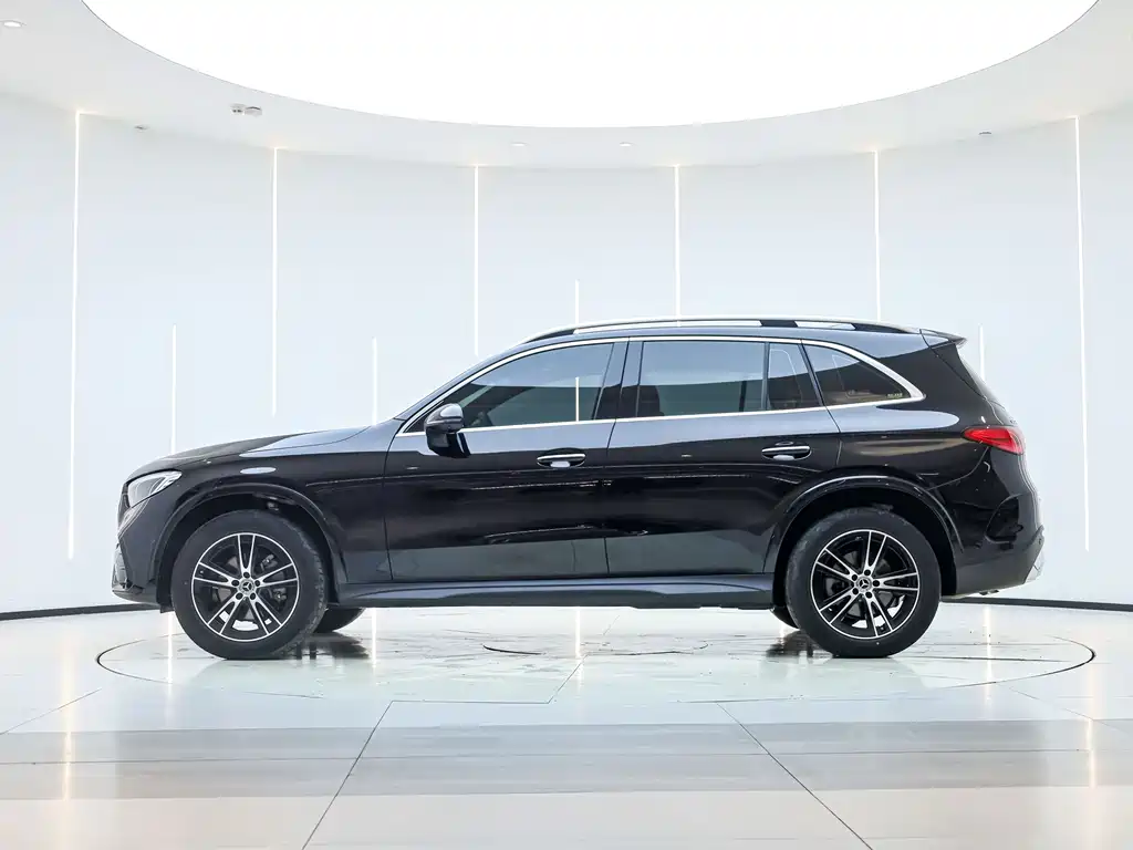 Mercedes-Benz GLC 260 L 4MATIC Luxury