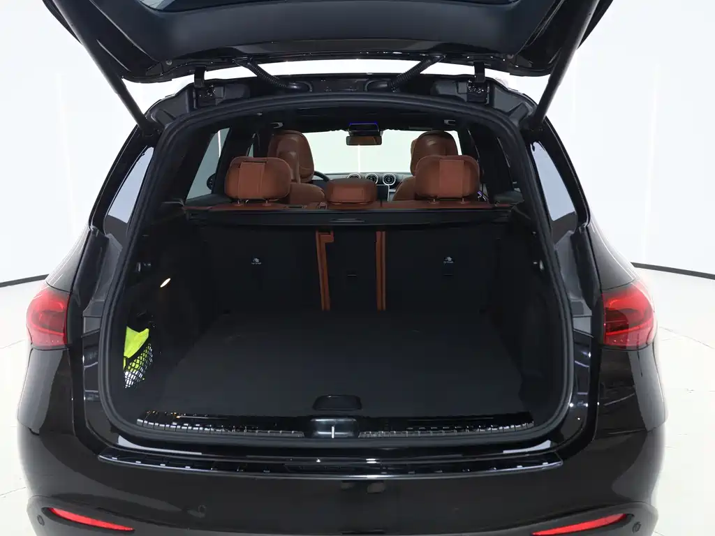 Mercedes-Benz GLC 260 L 4MATIC Luxury