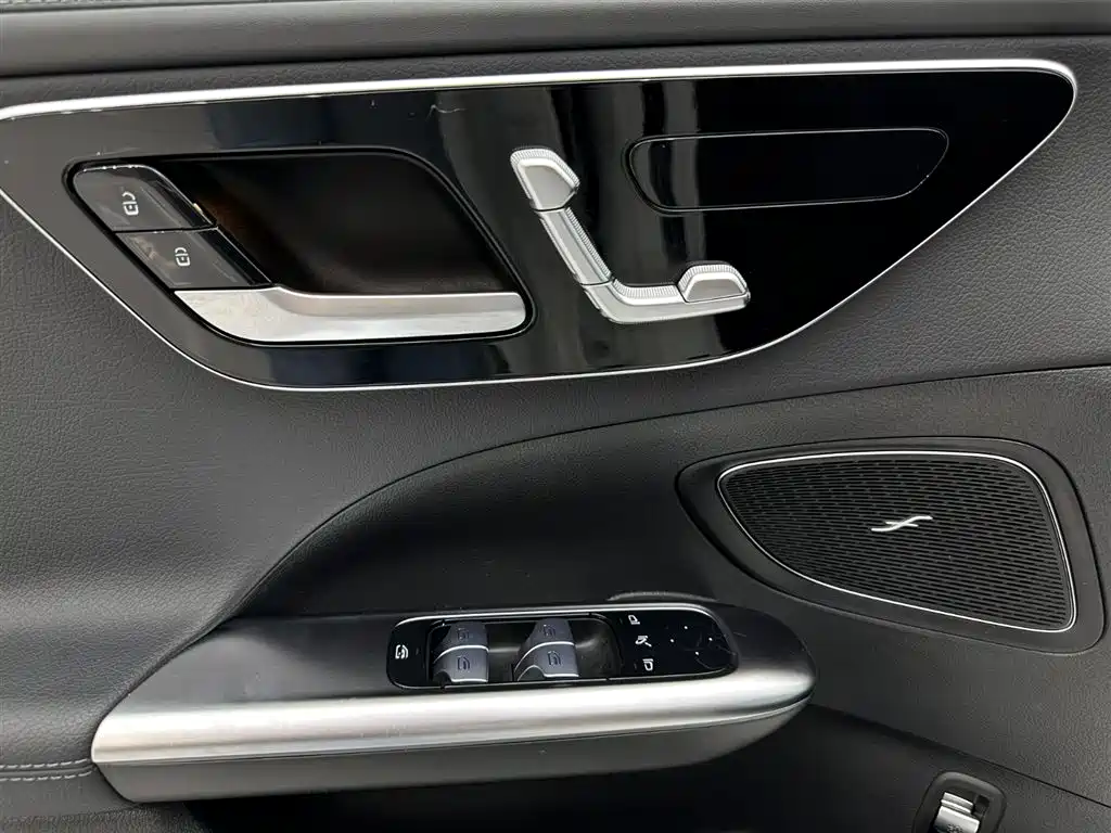 Mercedes-Benz C-Class 2024 C 260 L Sport Edition