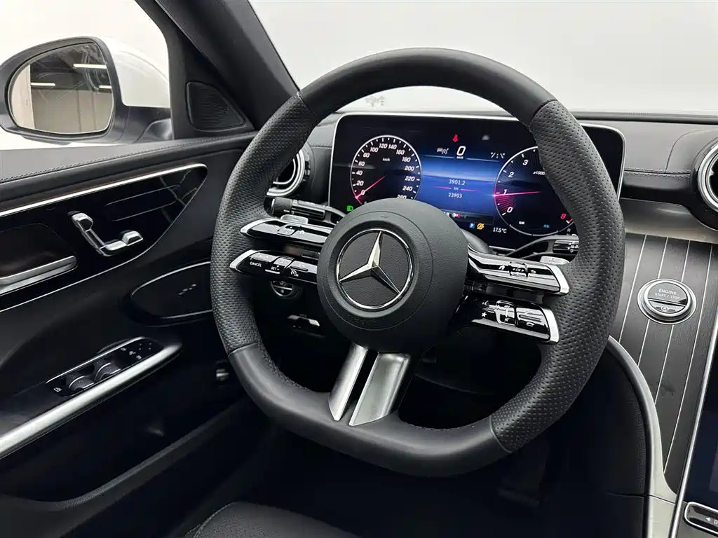 Mercedes-Benz C-Class 2024 C 260 L Sport Edition