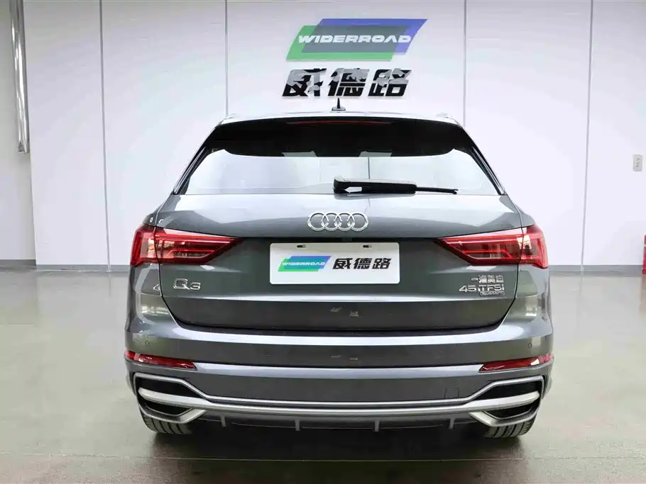 Audi Q3 2022 45 TFSI quattro Fashion Dynamic