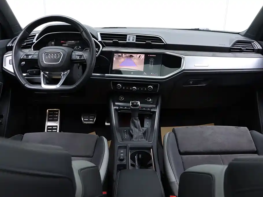 Audi Q3 2022 45 TFSI quattro Fashion Dynamic
