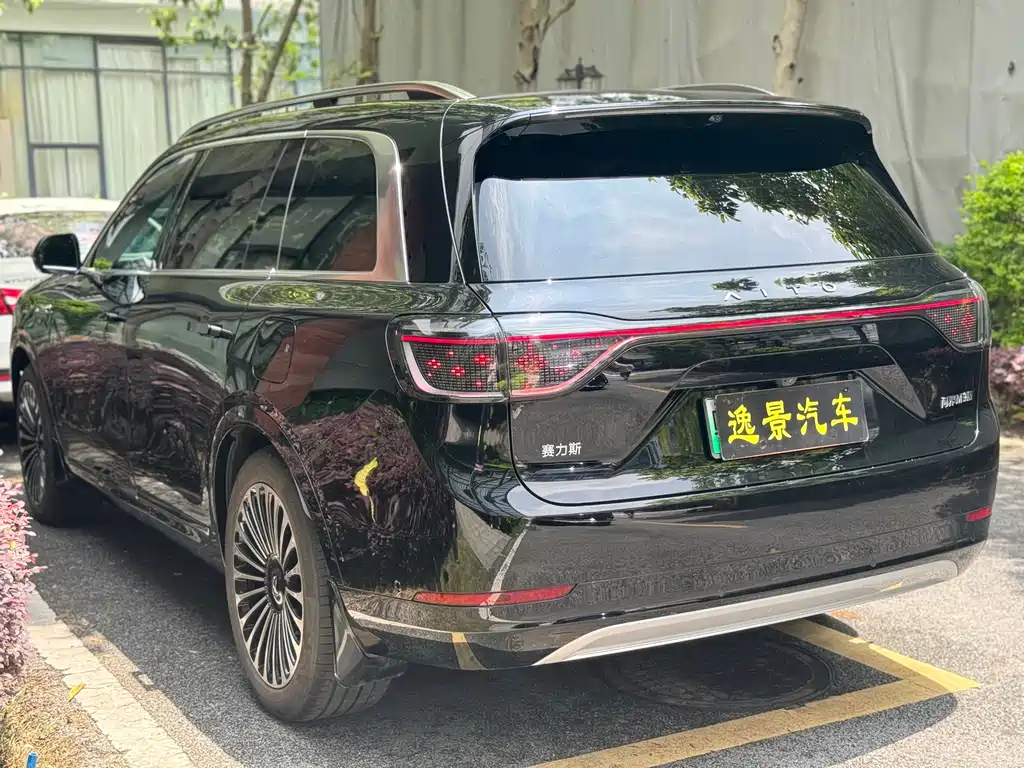 AITO M9 2024 EV Max 100kWh 6-Seater