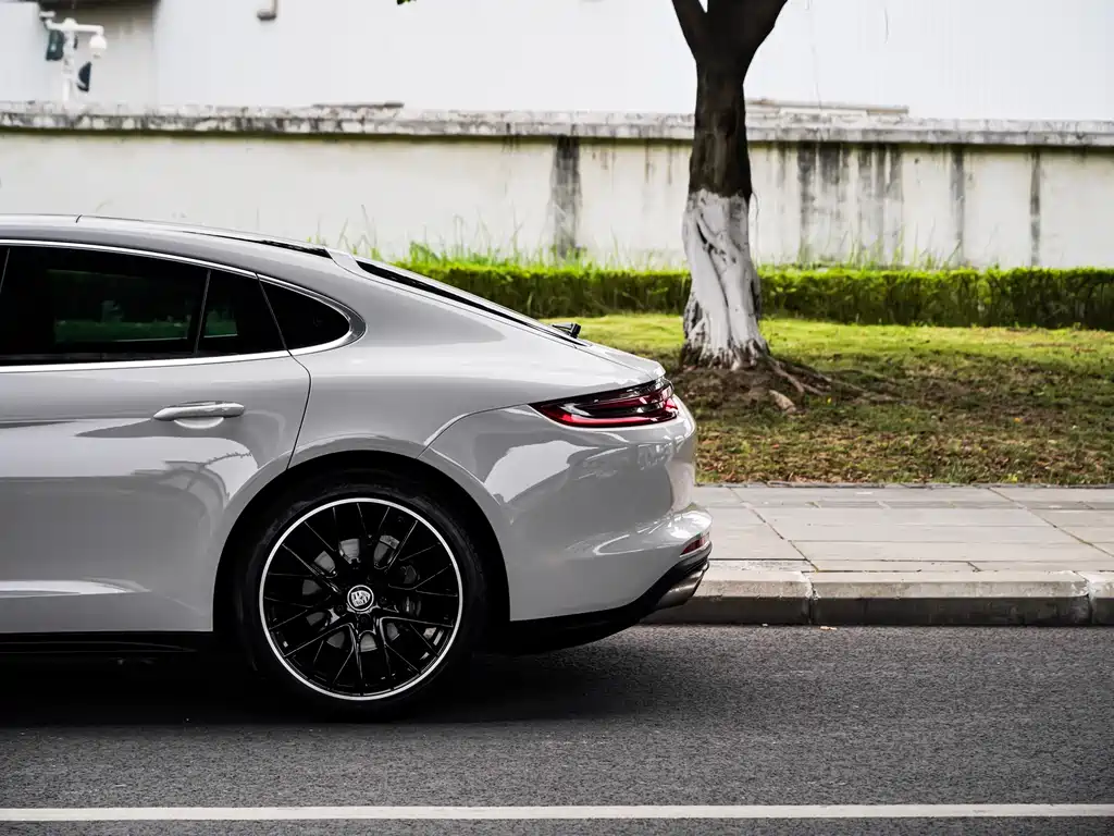 Porsche Panamera 2017 3.0T