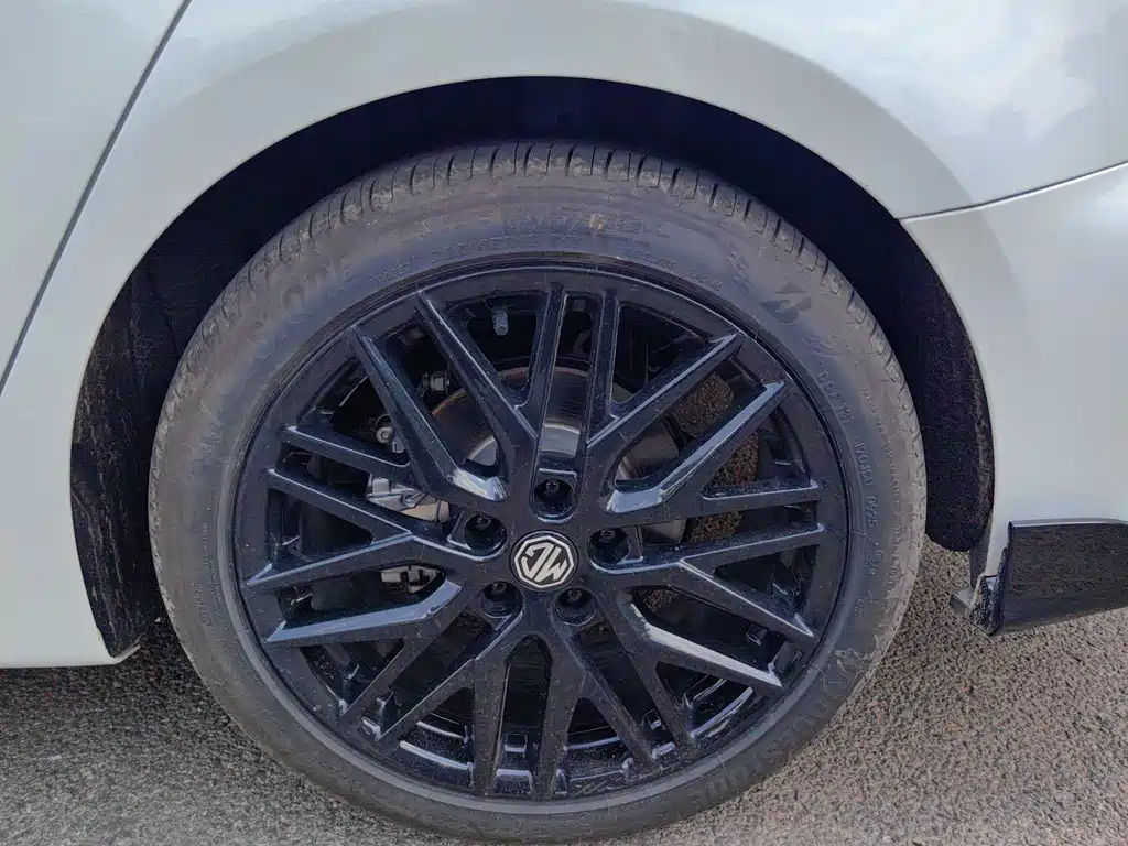 MG6 2025 1.5T XLINE Shark Edition