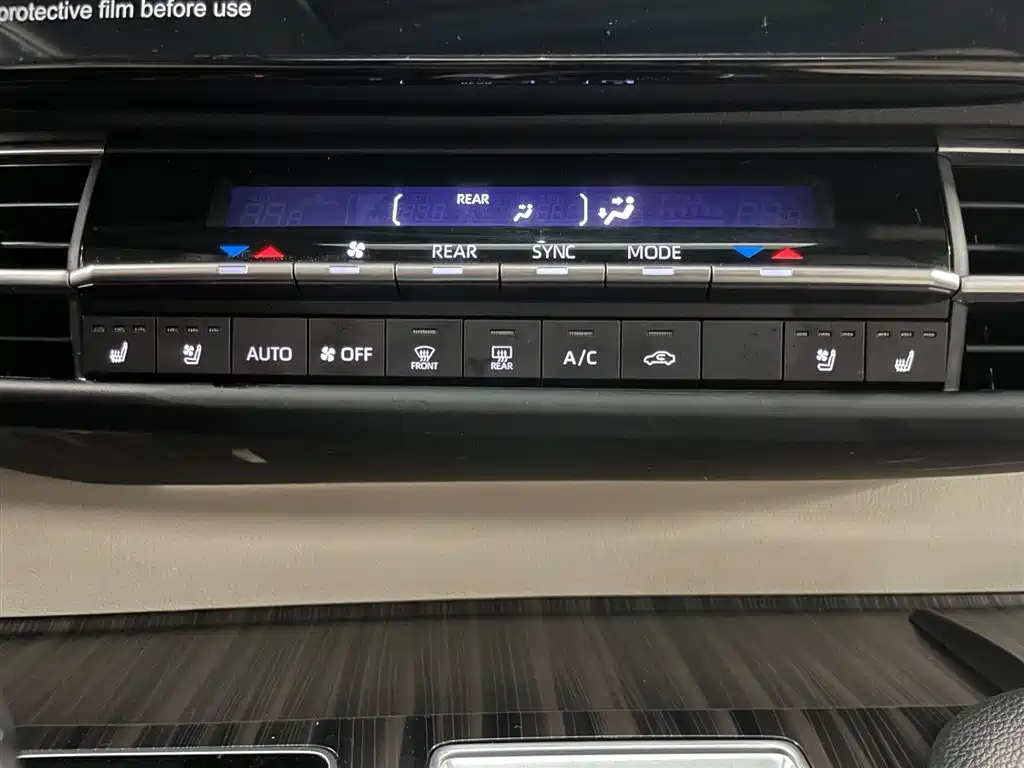 Toyota Sienna 2023 2.5L Hybrid Premium