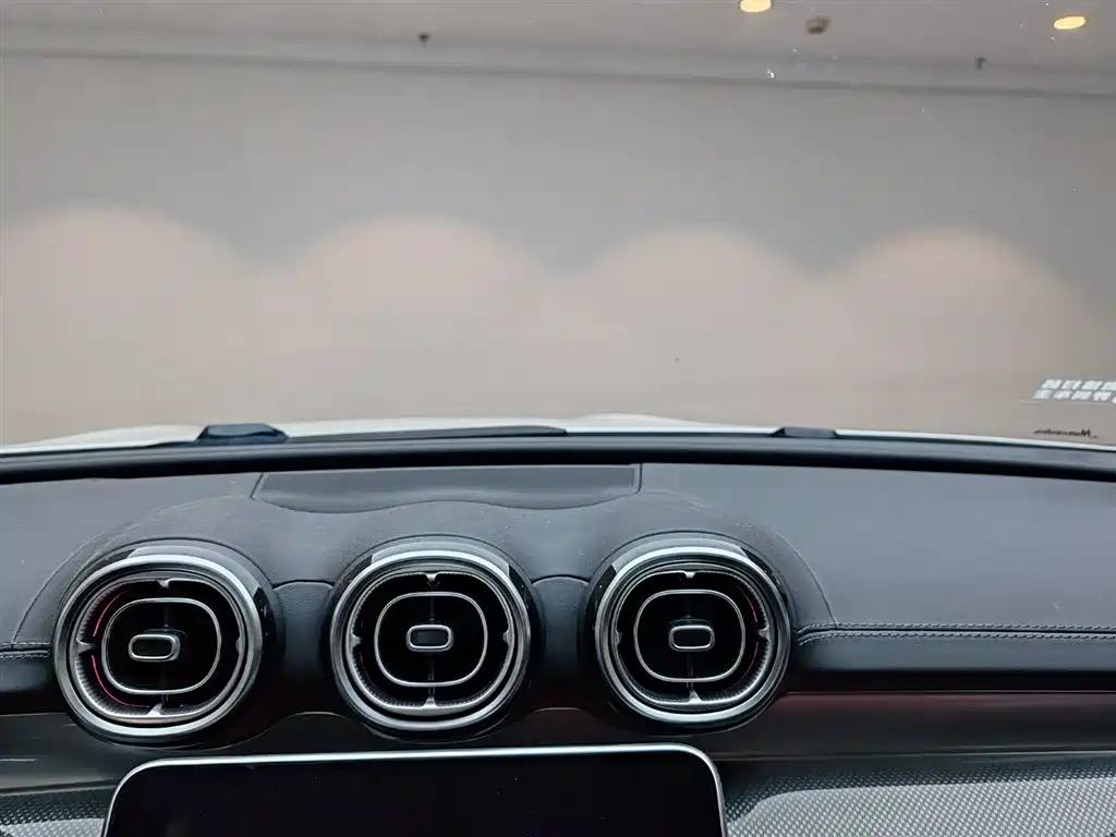 Mercedes-Benz C-Class 2022 C 260 L Sport