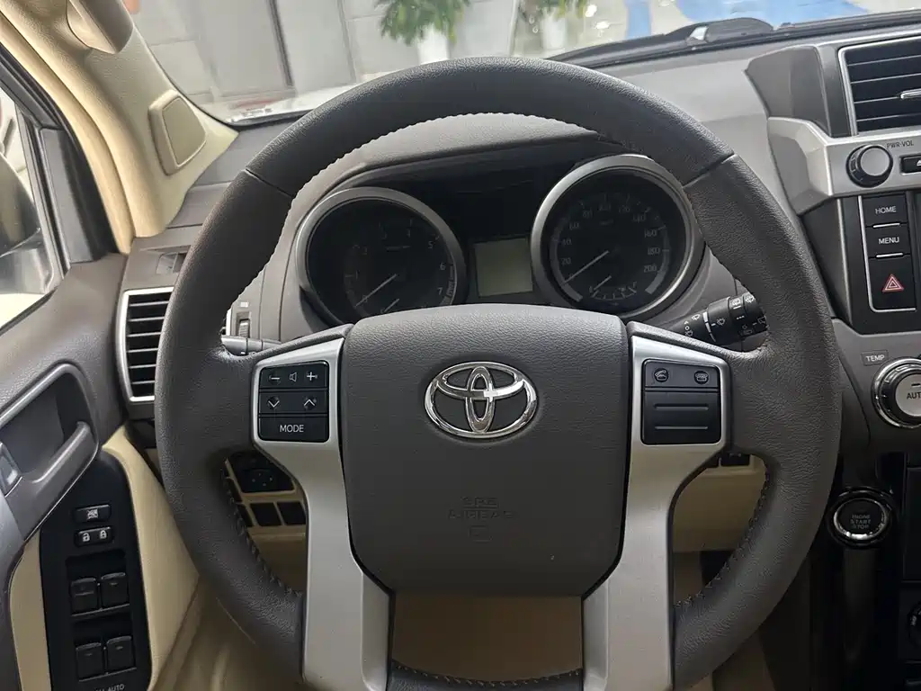 Toyota Prado 2016 2.7L Automatic Standard Edition